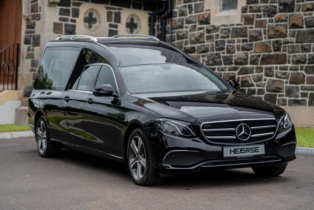 Quinn Hearse & Limousine